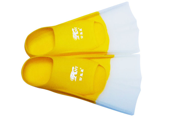 Aletas de nadada brancas amarelas do silicone, logotipo impresso seda nadador da aleta